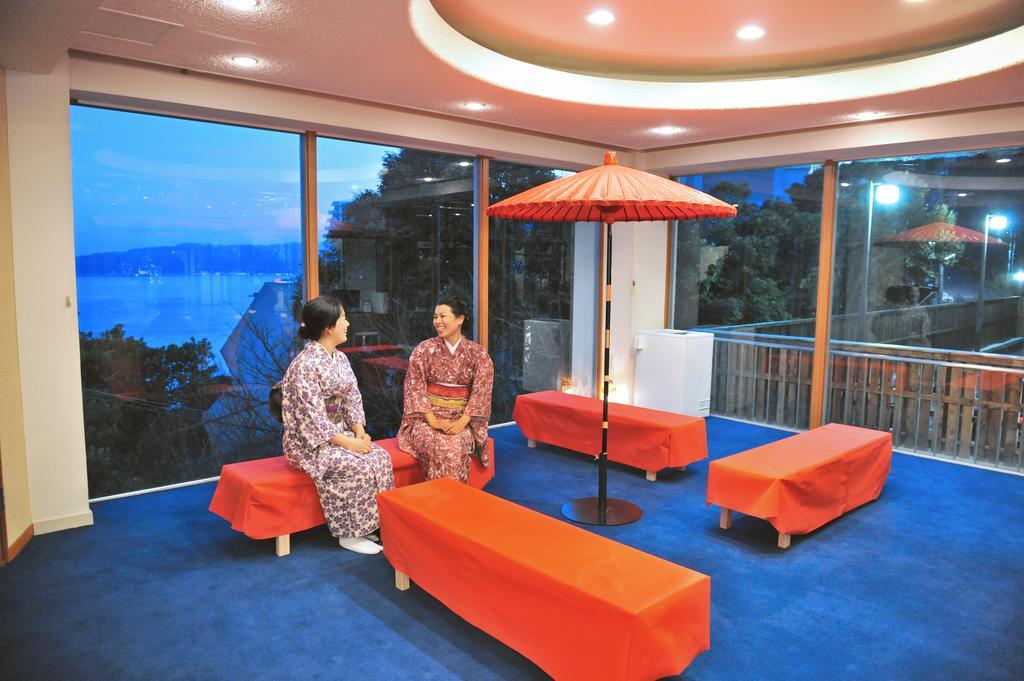 Onsen Hostel Hinoemi Атами Экстерьер фото