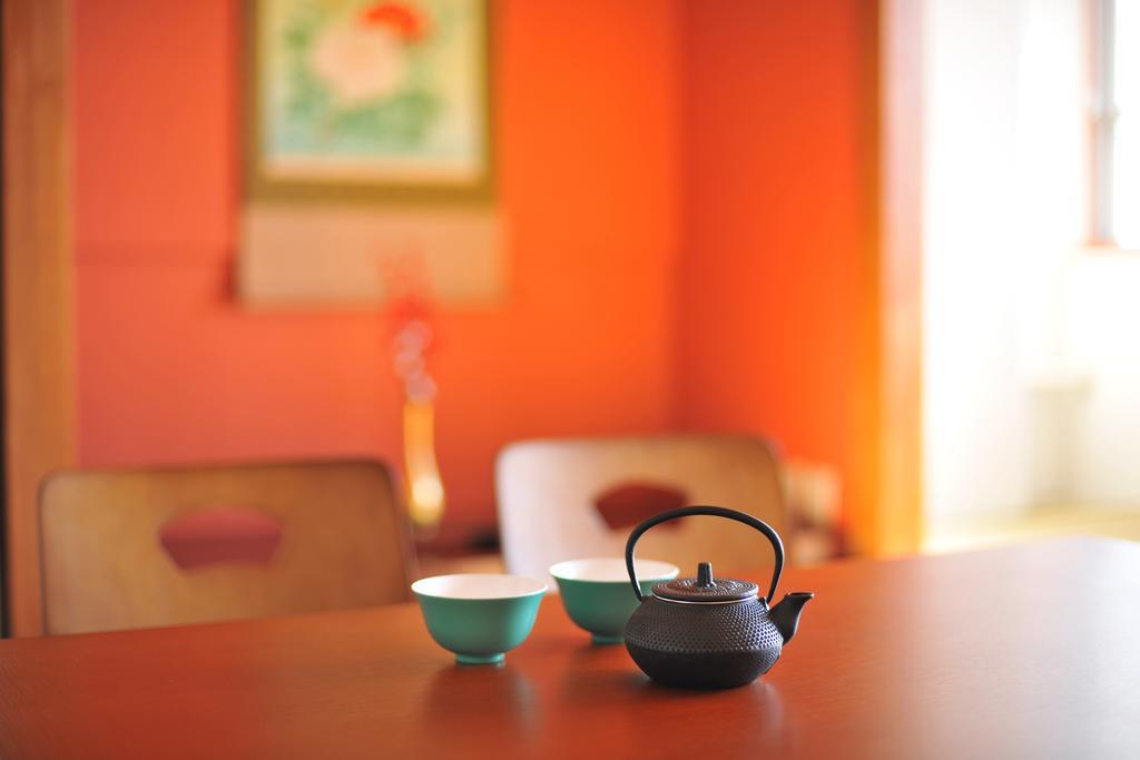Onsen Hostel Hinoemi Атами Экстерьер фото