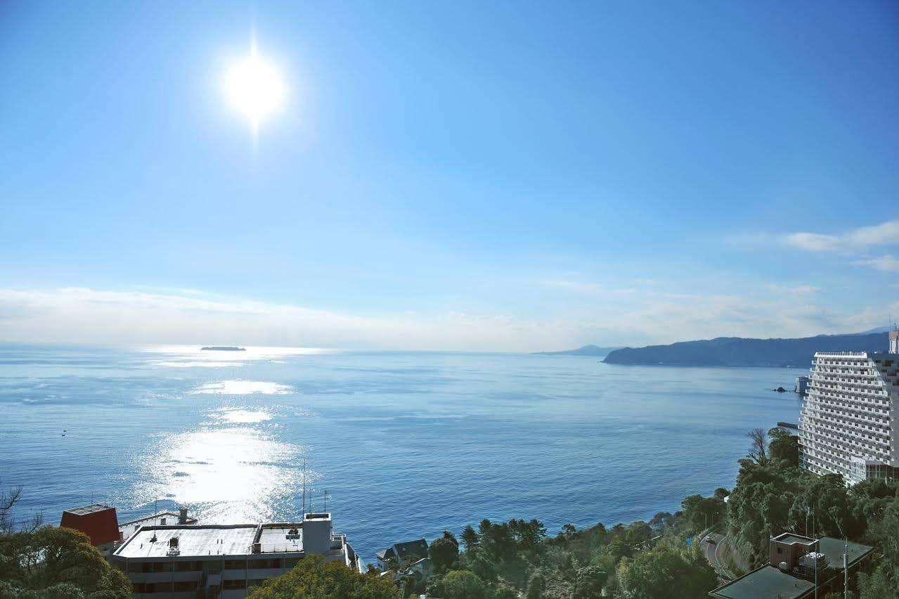 Onsen Hostel Hinoemi Атами Экстерьер фото