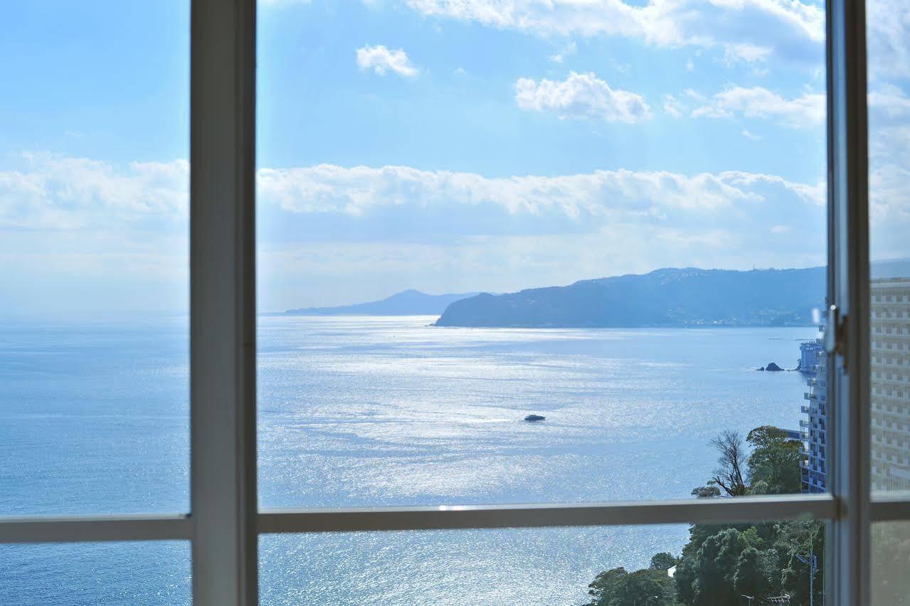Onsen Hostel Hinoemi Атами Экстерьер фото